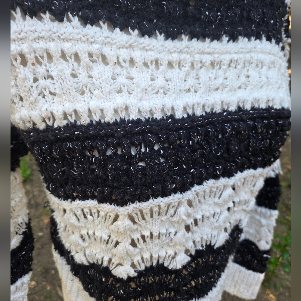 Pilcro Anthropologie Palmer Open Stitch‎ Pull Over - Picture 4 of 8